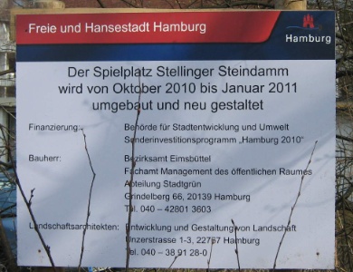 Spielplatz_1.jpg Spielplatz_1.jpg